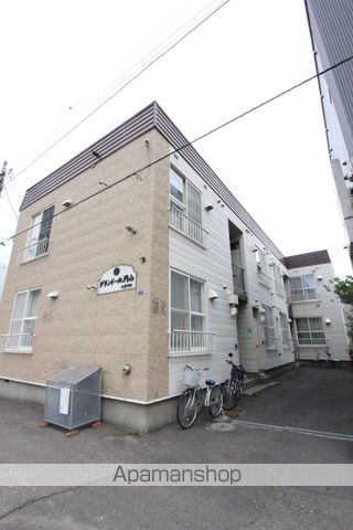 グランドール円山の外観写真