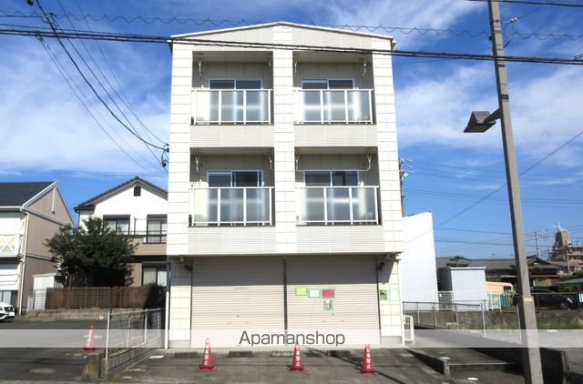 アズール・Kの外観写真