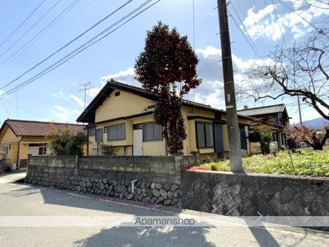 田間アパートの外観写真
