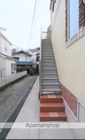 ユナイト追浜モンセラートの杜の玄関写真