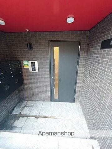 LIVEFLAT戸越の玄関写真