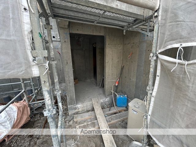 ASTER HIRAGISHIの内装写真