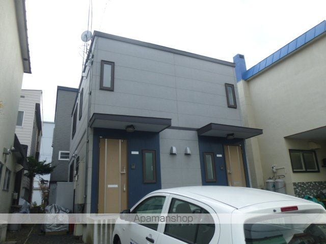 本通17丁目北 テラスハウスの外観写真