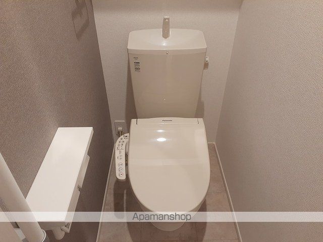 リヨン 鯖江 01の内装写真