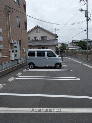 広島県福山市野上町２丁目[1K/31.65m2]の駐車場4
