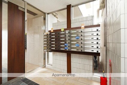 ベルエミナンス桜町[2LDK/53.32m2]の共用部1