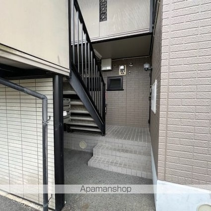 アーク比叡[2LDK/48.68m2]のエントランス2