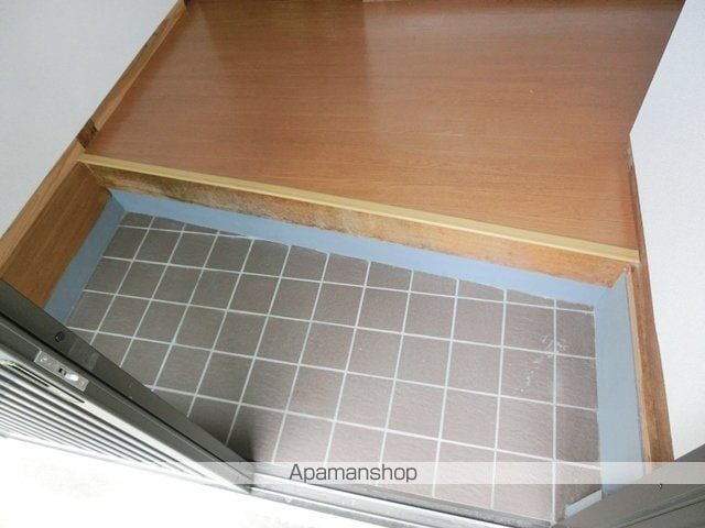 西陵4丁目貸家の内装写真