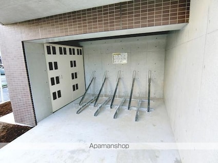 ＦＩＯＲＥ　ＫＯＭＡＧＯＭＥ[1R/31.06m2]の共用部