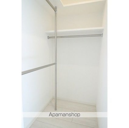 コンフォリア台東根岸[2LDK/51.58m2]の収納