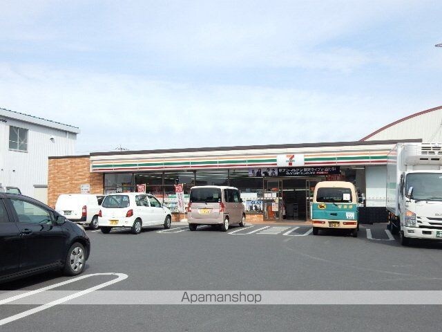 Ｔｉａｒｅ　Ｍａｎｂａｉ[2LDK/52.27m2]の周辺3