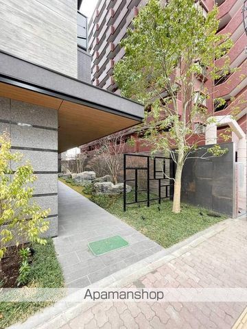 パークアクシス福岡県庁前の玄関写真