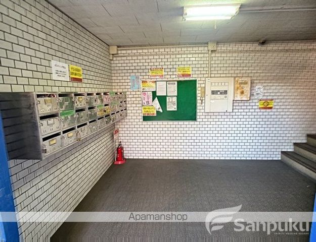 レジデンス余戸の玄関写真