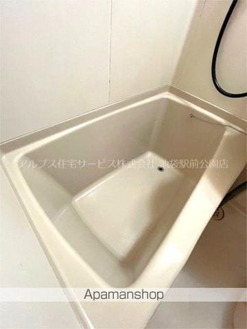 ロアール新大塚の内装写真