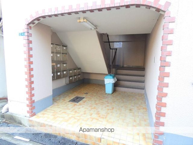 コンコード千林大宮の玄関写真