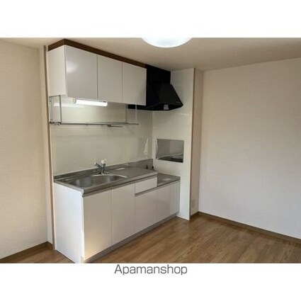 Ｌｉｍｐｉａ　Ｖｉｎｅｙａｒｄ[2LDK/48.6m2]のキッチン