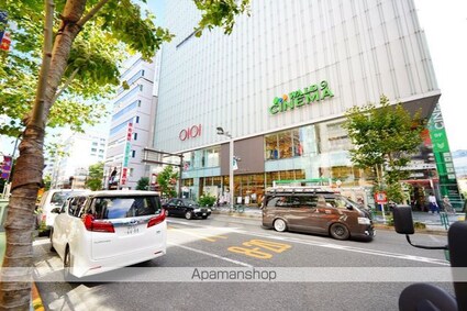 アクロス新宿[1K/25.05m2]の周辺3