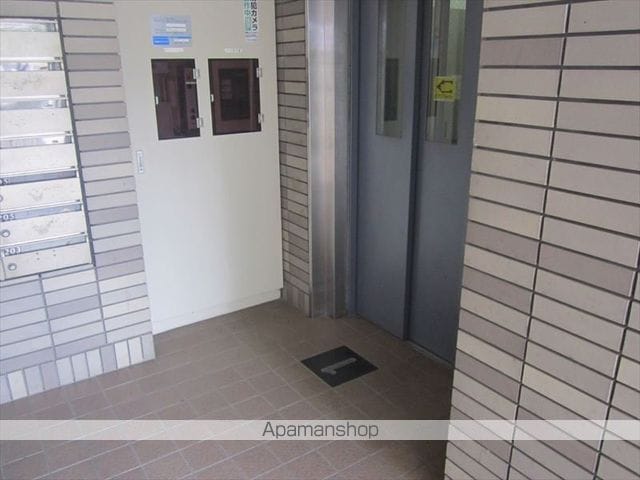 ロフティN1の玄関写真