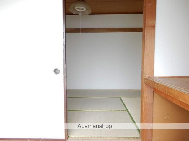 サンハイツザ南の玄関写真