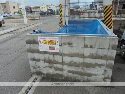 和歌山県和歌山市加納[2LDK/58.37m2]の共用部10