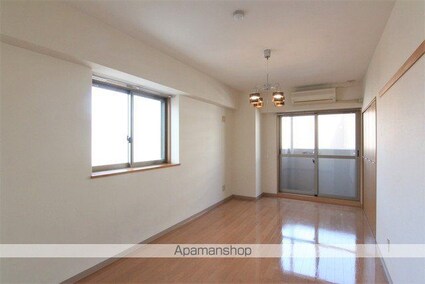 フォルテＡＭＧ[1K/27.06m2]のリビング・居間