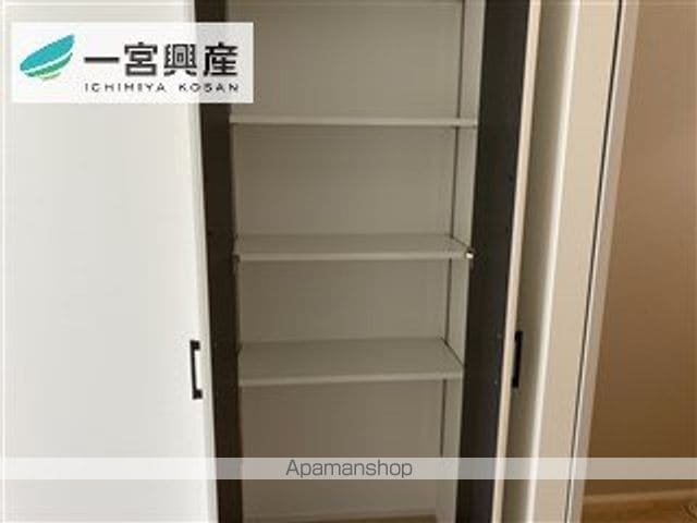 堀江町メゾネットの内装写真