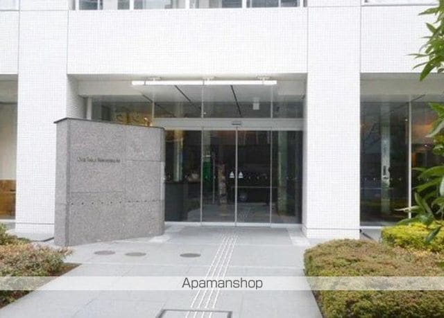WHITE TOWER HAMAMATSUCHOの玄関写真