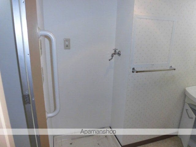 ラフィネ牛田本町の内装写真