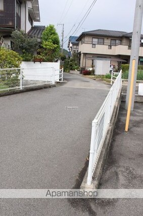 コンフォートハイム[2LDK/64.97m2]の周辺1