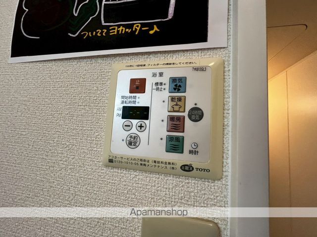 レセンテ東新町の内装写真