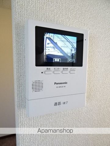 コモドヒルズDの内装写真