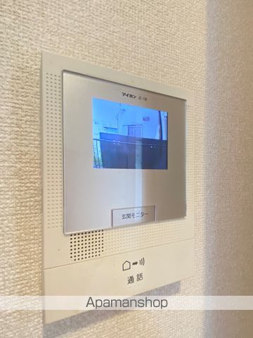 フロンティアの内装写真