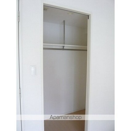 東京都新宿区岩戸町[1LDK/48.62m2]の内装2