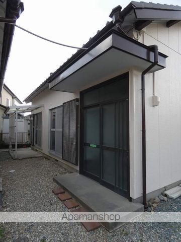 楊子町貸家 Cの外観写真