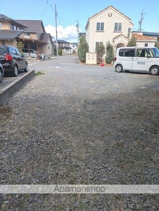 長野県長野市篠ノ井布施高田[3K/53.82m2]の駐車場