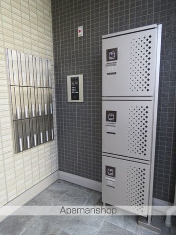 セントラルヴィレッジ A棟の玄関写真