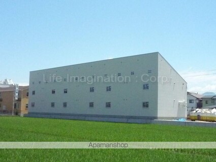 ＳｕｎｎｙＧａｒｄｅｎ[1LDK/40.07m2]の外観2