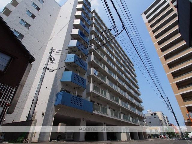 アーバンフラッツ豊平4条の外観写真