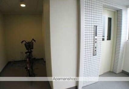 東京都台東区上野３丁目[1LDK/50.59m2]の共用部5