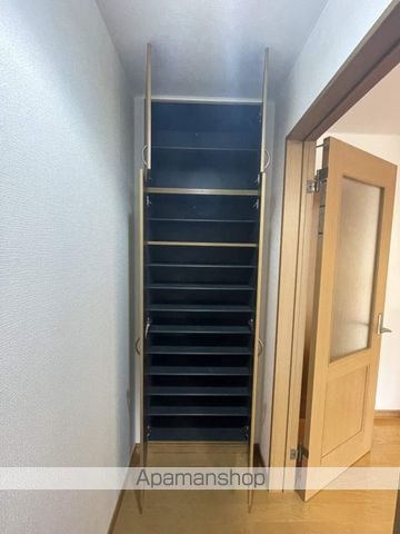 ルーベデンス平岡の内装写真
