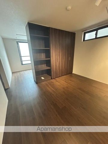LEGALAND文京千石の内装写真