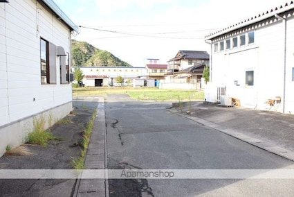 ガーデンハイツ[2LDK/58.53m2]の周辺2