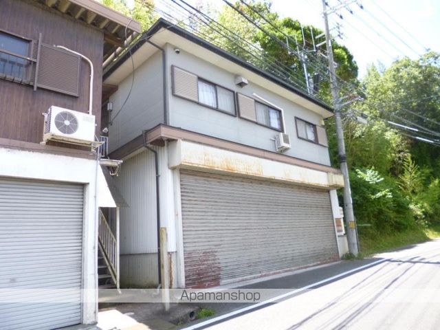 精華町南稲八妻貸家A棟の外観写真