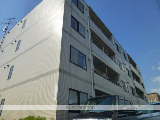 ウィスタリア北郷の外観写真
