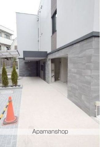 グローリオシェルト永福町の玄関写真