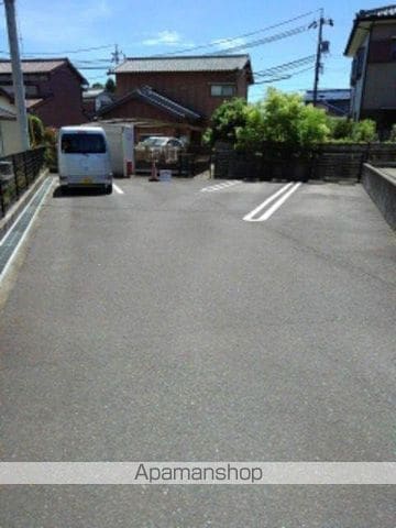 ファミールウツベ IIIのその他写真