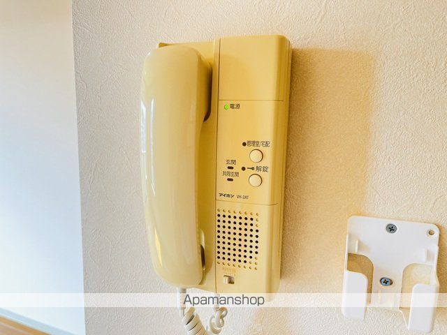 ヨコハマKYTビルディングの内装写真