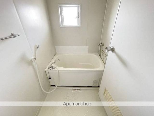 ビレッジハウス亀崎1号棟の内装写真