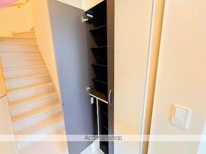 ラピスラズリ[2LDK/53.8m2]の内装1