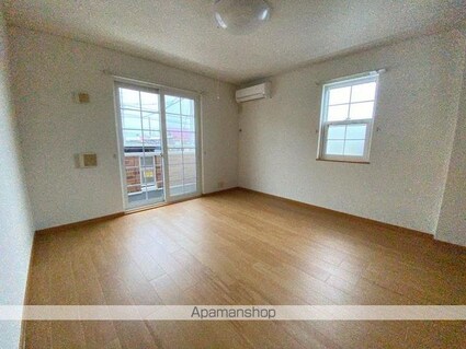 ロイヤルスクウェア　一宮Ⅱ[1R/32.9m2]のリビング・居間